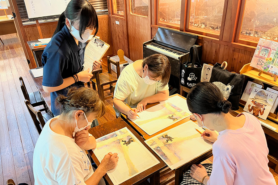 写真：安曇野ちひろ美術館